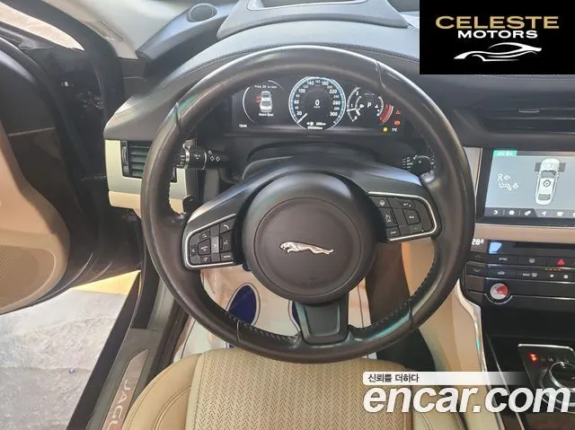 JAGUAR XF (X260) 20d 2017 — photo 16 sur 26