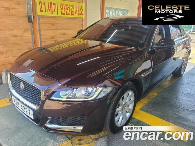 JAGUAR XF (X260) 20d 2017 — photo 2 sur 26