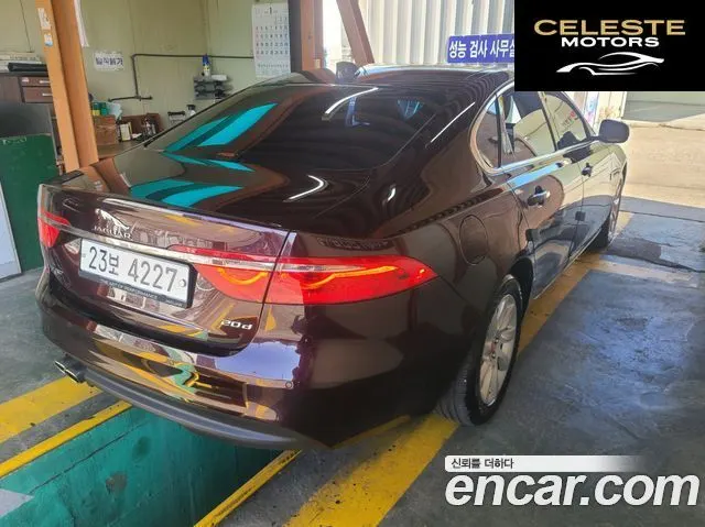 JAGUAR XF (X260) 20d 2017 — photo 6 sur 26