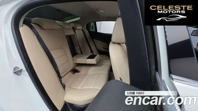 JAGUAR XE 20d 2016 — photo 19 sur 20