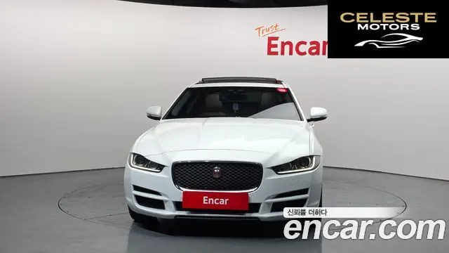 JAGUAR XE 20d 2016 — photo 3 sur 20