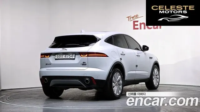 JAGUAR E-PACE P250 S 2018 — photo 2 sur 26