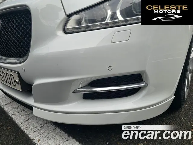 JAGUAR All New XJ 3.0 SC AWD Premium Luxury LWB 2014 — photo 18 sur 23