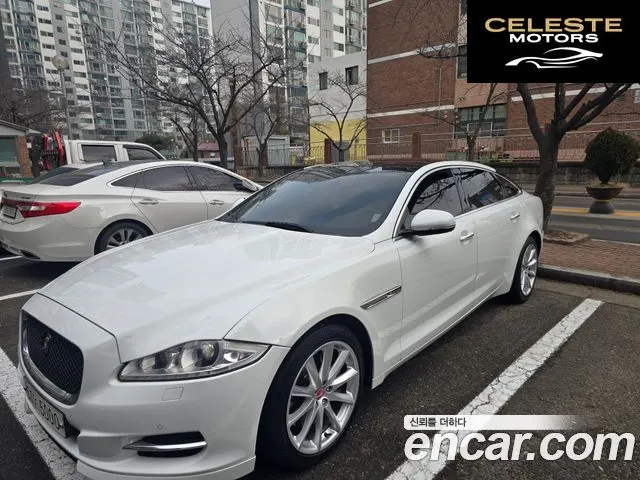 JAGUAR All New XJ 3.0 SC AWD Premium Luxury LWB 2014 — photo 3 sur 23