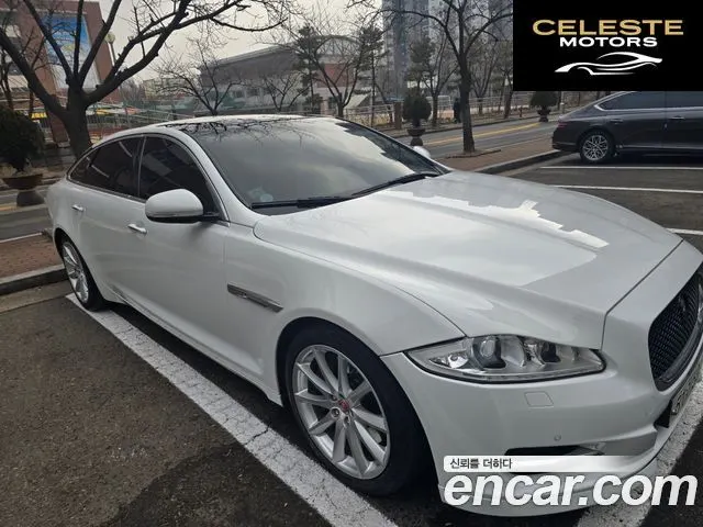 JAGUAR All New XJ 3.0 SC AWD Premium Luxury LWB 2014 — photo 7 sur 23