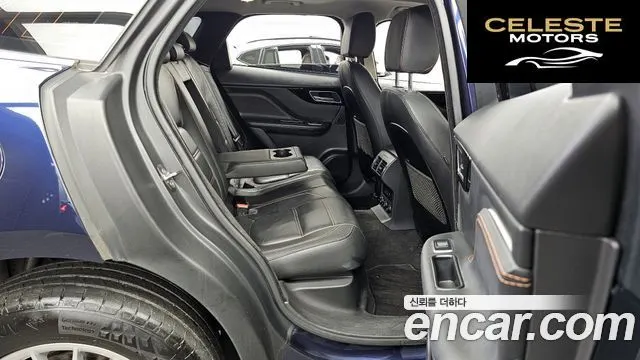 JAGUAR F-PACE 20d 2018 — photo 12 sur 20