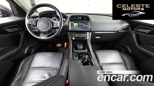 JAGUAR F-PACE 20d 2018 — photo 7 sur 20