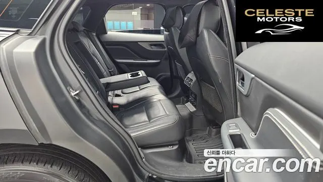 JAGUAR F-PACE 30d S 2017 — photo 12 sur 20