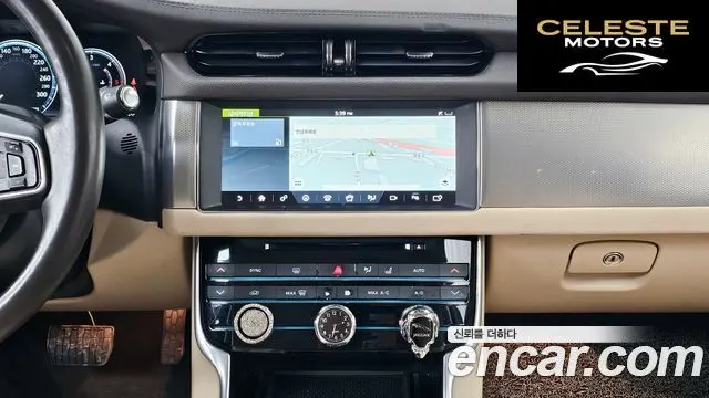 JAGUAR XF (X260) 20d 2016 — photo 14 sur 26