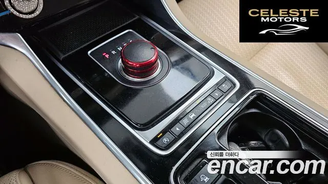 JAGUAR XF (X260) 20d 2016 — photo 9 sur 26