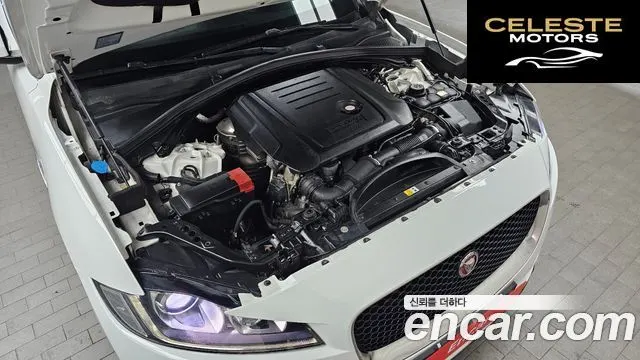 JAGUAR F-PACE 20d 2017 — photo 6 sur 20