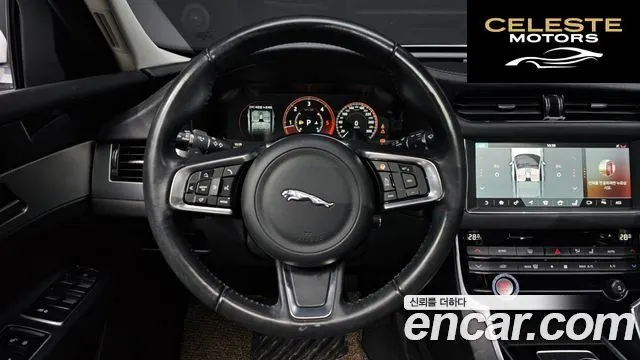 JAGUAR XF (X260) 20d AWD 2018 — photo 14 sur 20
