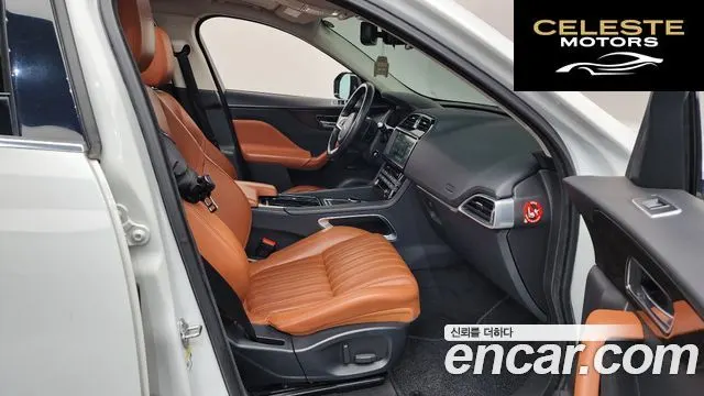 JAGUAR F-PACE 20d 2018 — photo 11 sur 26