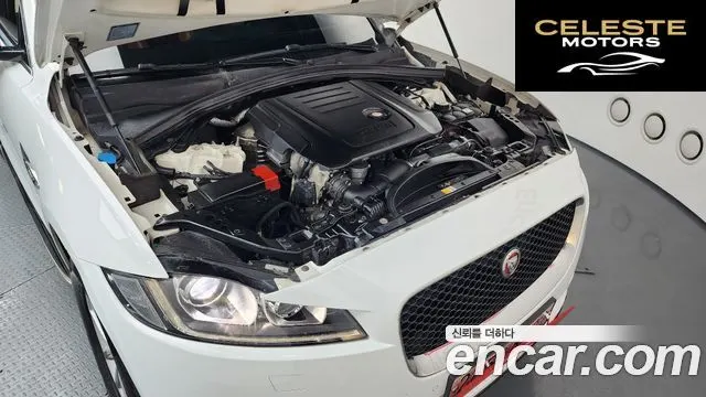 JAGUAR F-PACE 20d 2018 — photo 6 sur 26