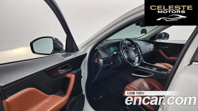 JAGUAR F-PACE 20d 2018 — photo 10 sur 20