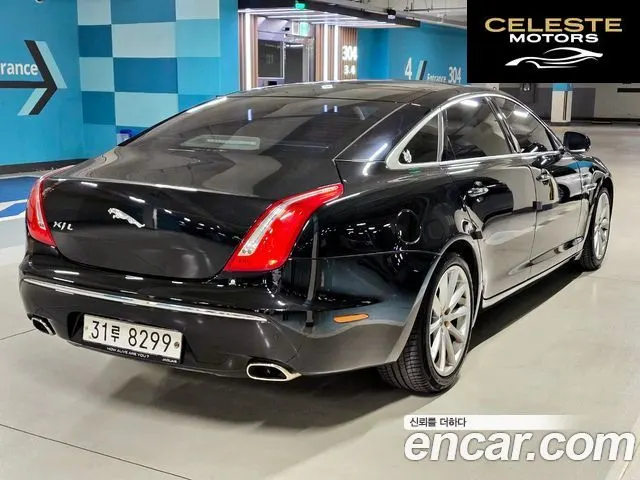 JAGUAR All New XJ 3.0D Premium Luxury LWB 2011 — photo 7 sur 26
