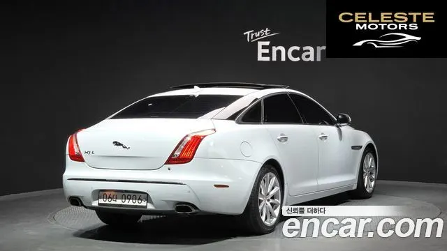 JAGUAR All New XJ 3.0D Premium Luxury LWB 2015 — photo 2 sur 20