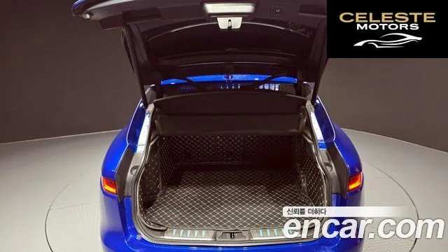 JAGUAR F-PACE 30d First Edition 2017 — photo 20 sur 20