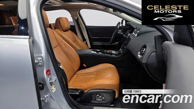JAGUAR All New XJ 3.0D Premium Luxury LWB 2017 — photo 11 sur 26