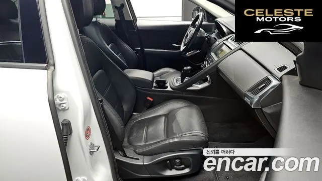 JAGUAR E-PACE P250 SE 2018 — photo 10 sur 20