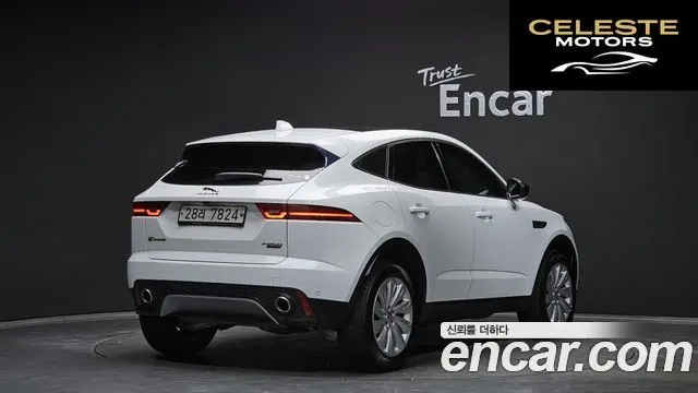 JAGUAR E-PACE P250 SE 2018 — photo 2 sur 20