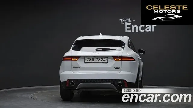 JAGUAR E-PACE P250 SE 2018 — photo 4 sur 20