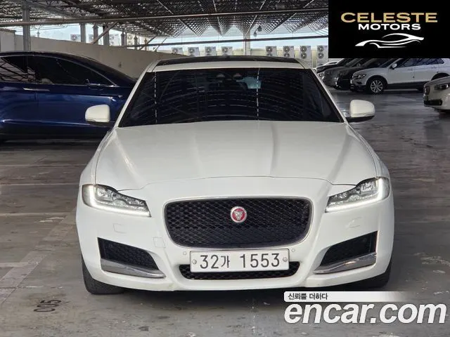 JAGUAR XF (X260) 20d AWD 2017 — photo 10 sur 15