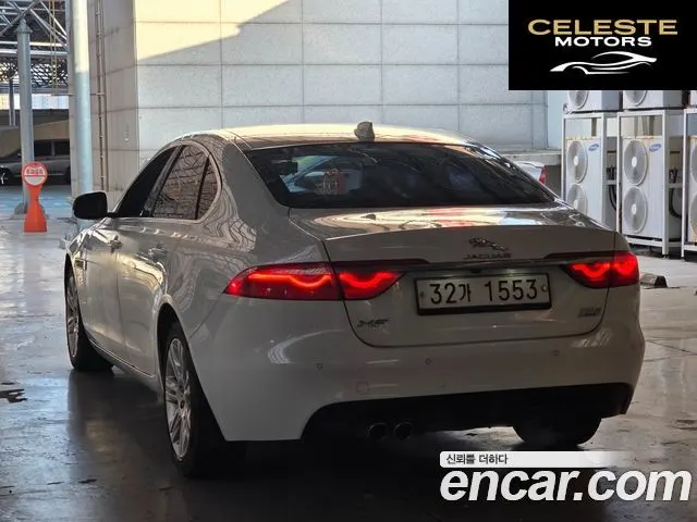 JAGUAR XF (X260) 20d AWD 2017 — photo 13 sur 15