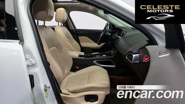 JAGUAR F-PACE 20d 2018 — photo 11 sur 20