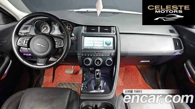JAGUAR E-PACE D180 S 2019 — photo 7 sur 20