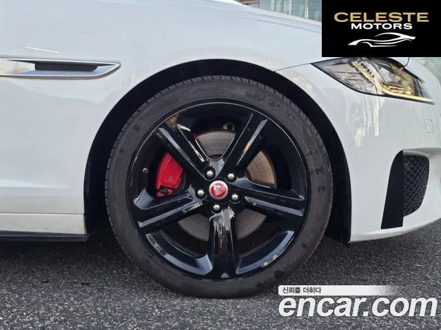 JAGUAR XF (X260) 3.0 S AWD 2017 — photo 17 sur 26