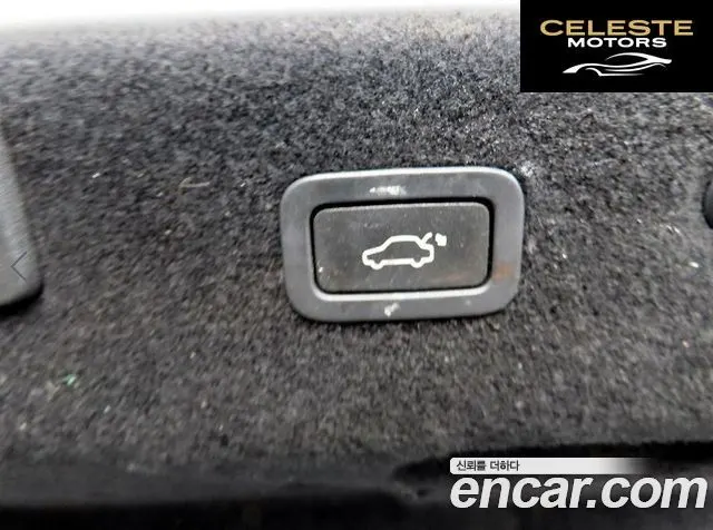 JAGUAR XF (X260) 25t 2017 — photo 17 sur 26