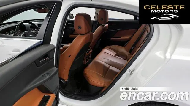 JAGUAR XE 20d 2019 — photo 11 sur 20
