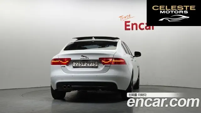 JAGUAR XE 20d 2019 — photo 4 sur 20