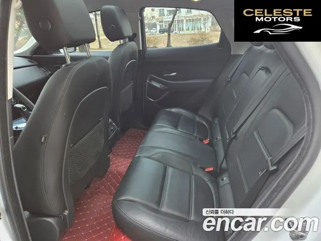 JAGUAR E-PACE P250 SE 2018 — photo 10 sur 26