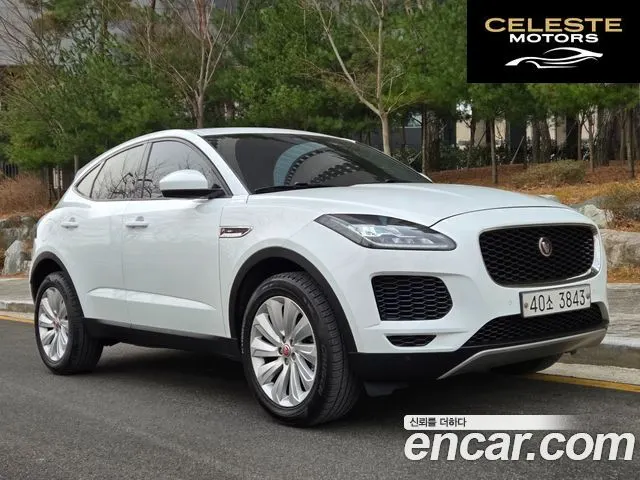 JAGUAR E-PACE P250 SE 2018 — photo 16 sur 26