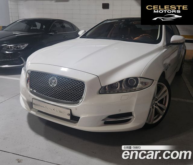JAGUAR All New XJ 5.0 Premium Luxury LWB 2011 — photo 2 sur 10