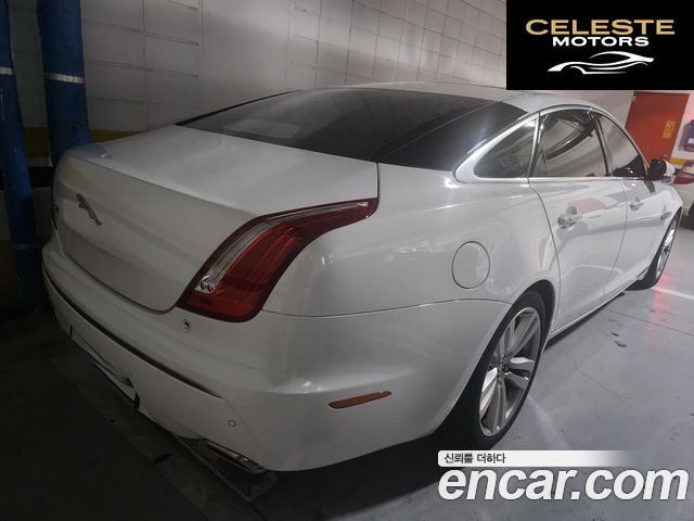 JAGUAR All New XJ 5.0 Premium Luxury LWB 2011 — photo 4 sur 10