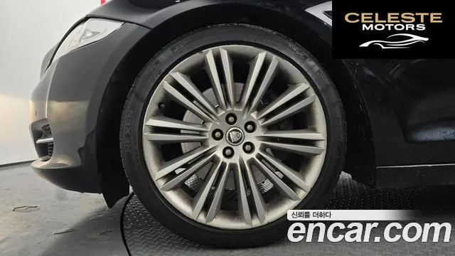JAGUAR All New XJ 5.0 LWB 2011 — photo 5 sur 20