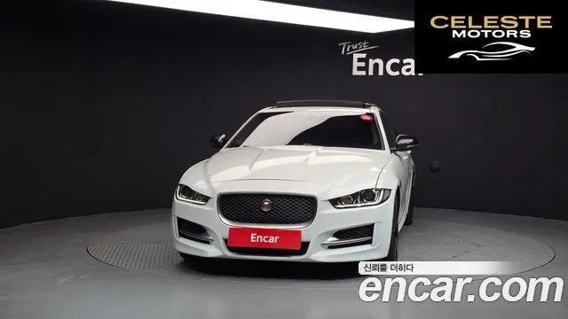 JAGUAR XE 20d RSport 2018 — photo 3 sur 20