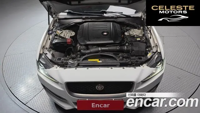 JAGUAR XE 20d RSport 2018 — photo 6 sur 20