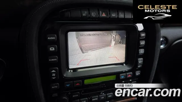 JAGUAR XJ-6 3.0 2006 — photo 16 sur 20