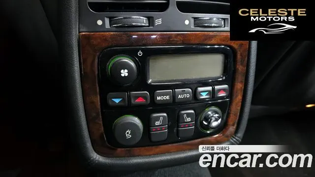 JAGUAR XJ-6 3.0 2006 — photo 17 sur 20