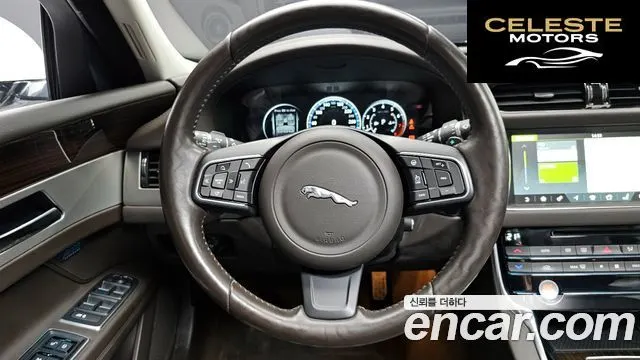 JAGUAR XF (X260) 25t 2017 — photo 13 sur 20