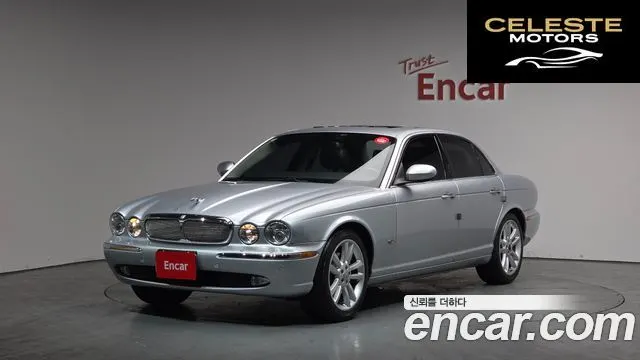 JAGUAR New XJ 3.0 V6 2007 — photo 1 sur 20