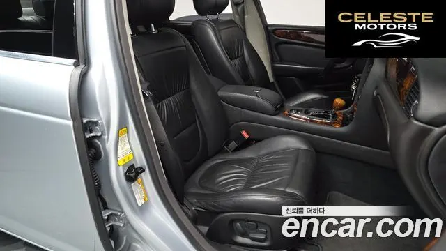 JAGUAR New XJ 3.0 V6 2007 — photo 10 sur 20