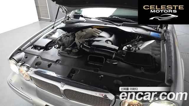 JAGUAR New XJ 3.0 V6 2007 — photo 6 sur 20