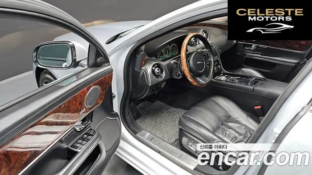 JAGUAR All New XJ 3.0D Premium Luxury LWB 2013 — photo 12 sur 20