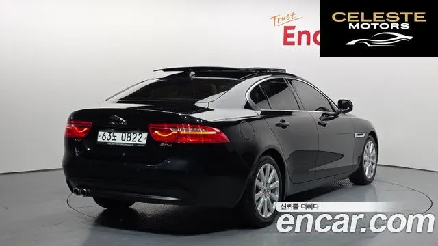 JAGUAR XE 20d 2016 — photo 2 sur 20