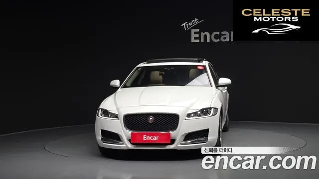 JAGUAR XF (X260) 20d AWD 2018 — photo 3 sur 20